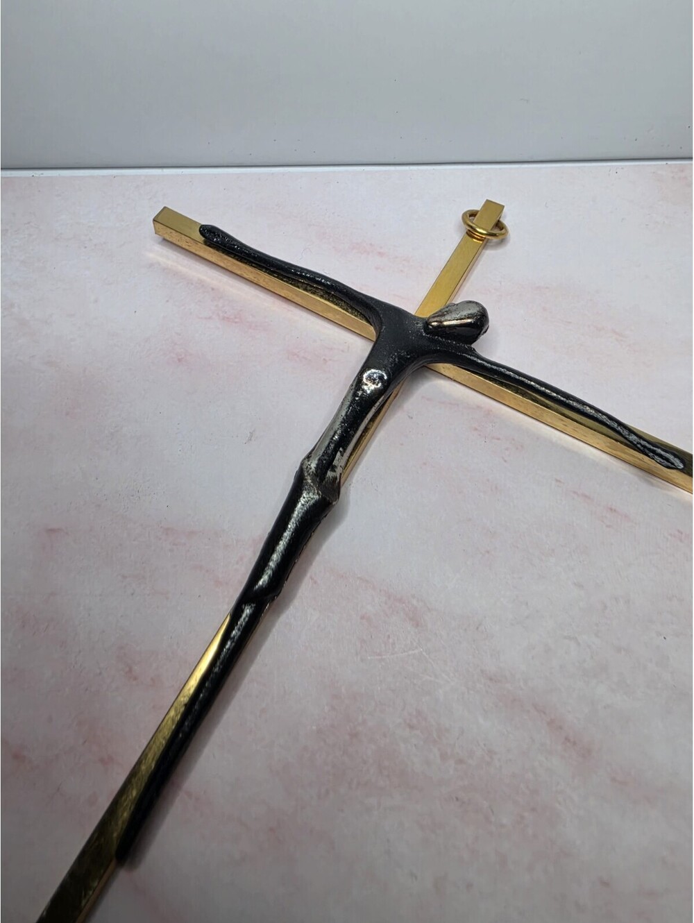 Vtg Brass Tone Crucifix Cross Jesus Mid Century Modern MCM Wall Hanger